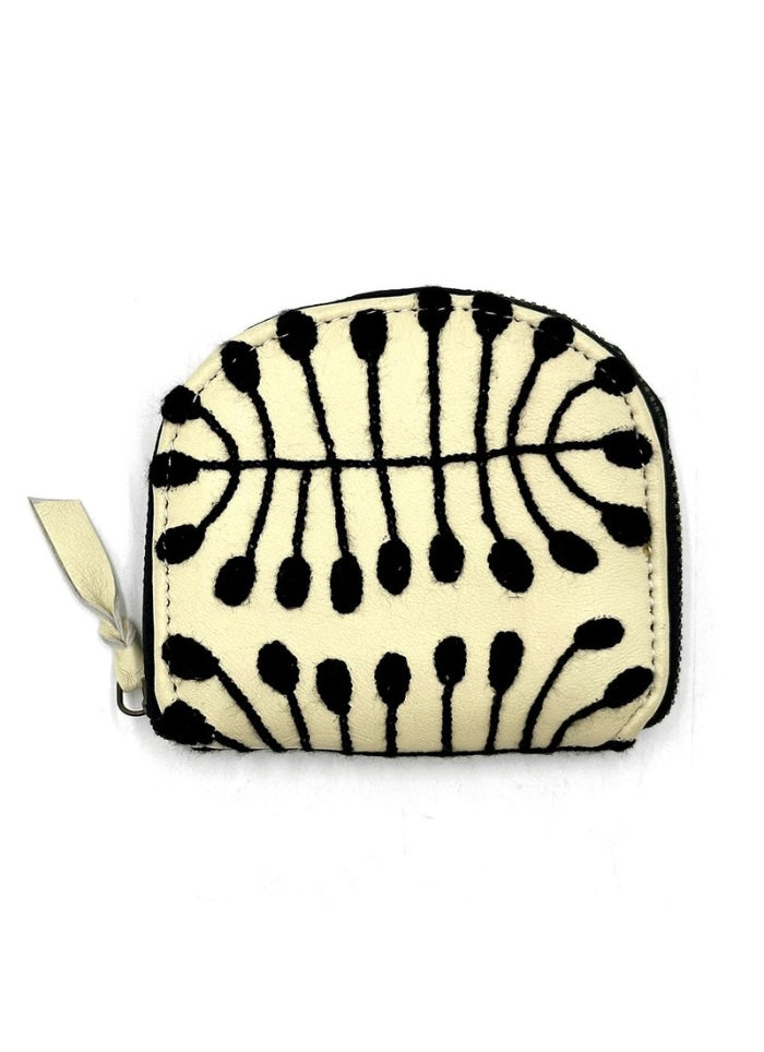 Small embroidered coin purse by Mijili Napurrula.